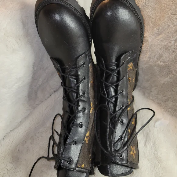 Combat boots - Picture 3 of 7